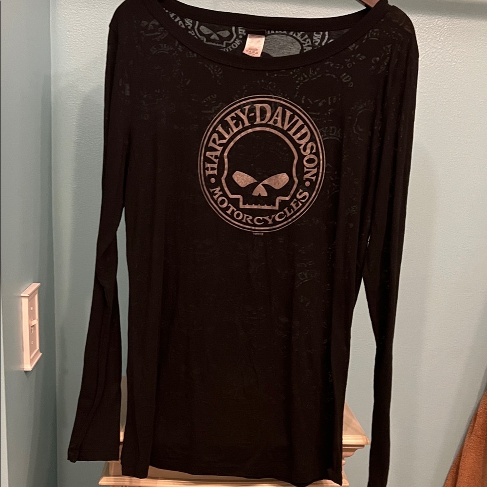 Harley-Davidson Black Skull Logo Long Sleeve Shirt